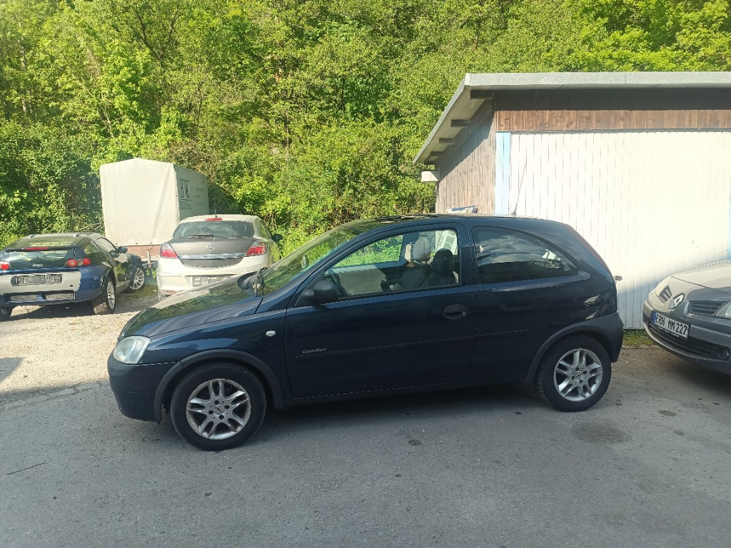 Cadru motor Opel Corsa C 2002 Hatchback 