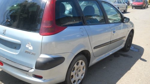 Cadru motor Peugeot 206 2003 SW 1,4 HDI