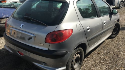 Cadru motor Peugeot 206 2004 HATCHBACK 1.4 55 KW