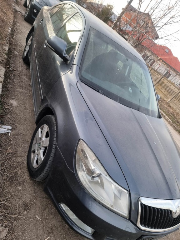 Cadru motor Skoda Octavia 2 2011 hatchback 1.6