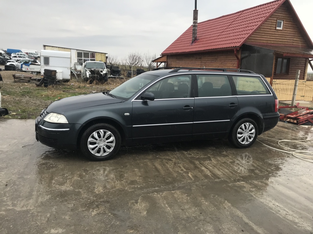 Cadru motor VW Passat B5 2002 combi 1,9 