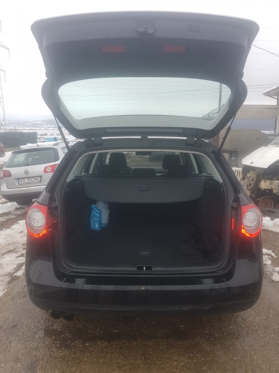 Cadru motor VW Passat B6 2009 Variant 2.