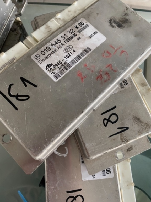 CALCULATOR ABS ASR C-Class W202 / CLK C208