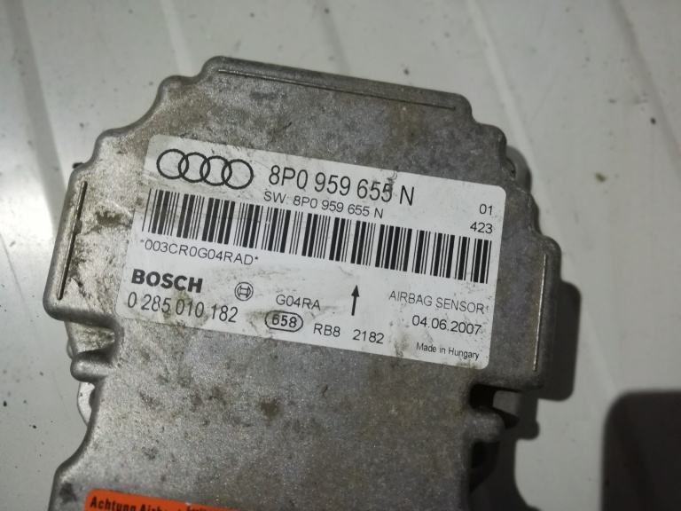 Calculator airbag Audi A3 8P cod 8P09596
