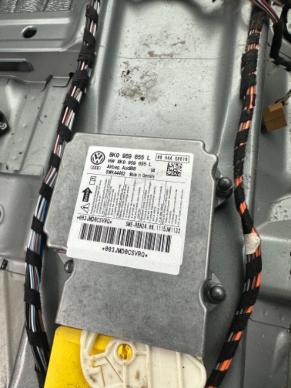 Calculator Airbag Audi A4 B8 8K cod: 8K0959655L