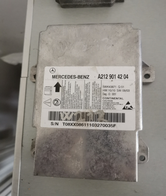 Calculator airbag Calculator airbag, cod A2129014204, Mercedes Clasa E T-Model (S212) (idi:569583) A2129014204 Mercedes-Benz