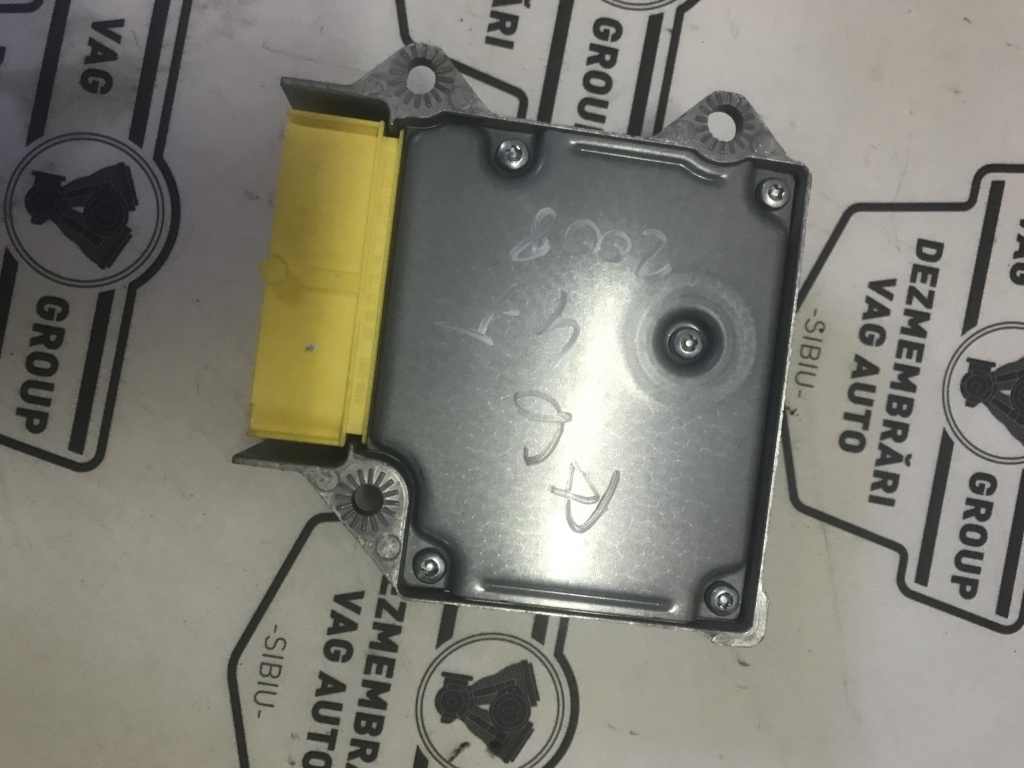 Calculator airbag cu codul original 4F09