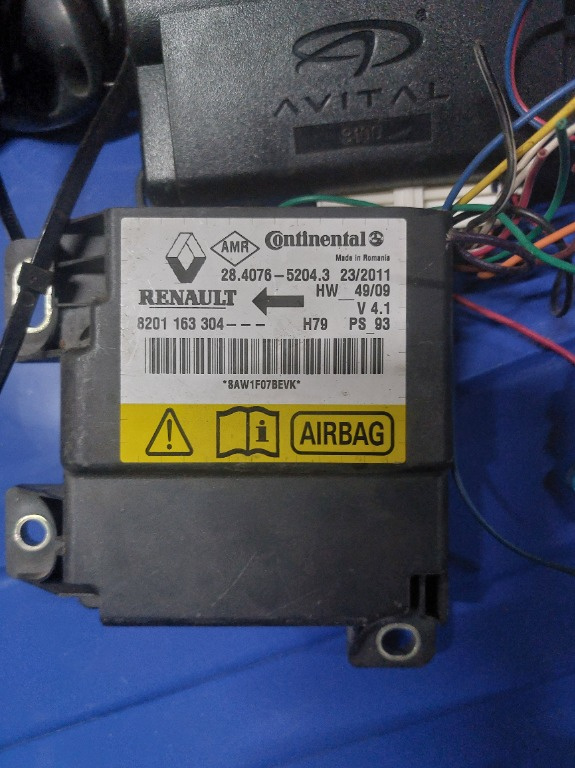 Calculator airbag Dacia Duster 1.5 dci cod 8201163304