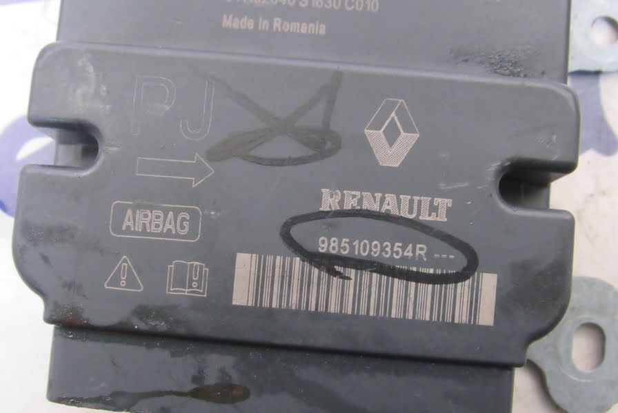 CALCULATOR AIRBAG DACIA LODGY - COD 985109354R - AN 2017