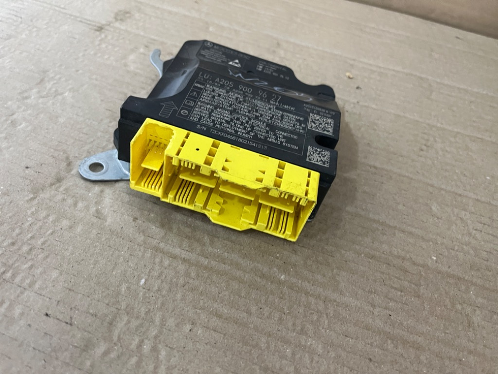 Calculator airbag Mercedes C-Class W205 