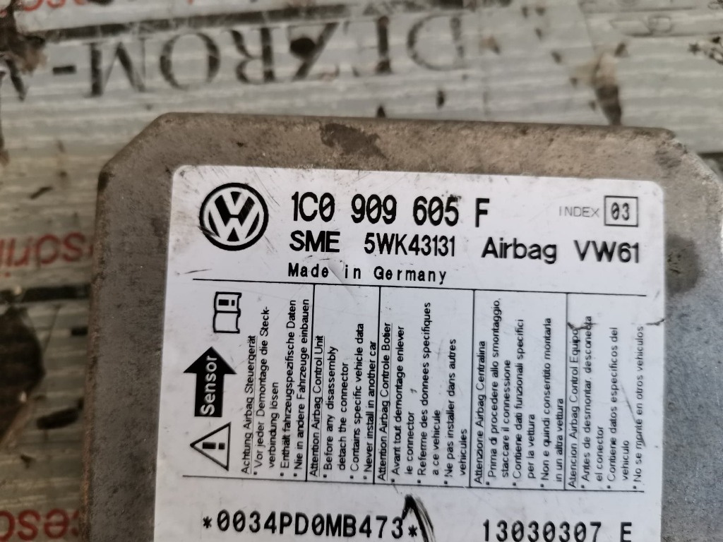Calculator airbag VW Transporter T5 cod 