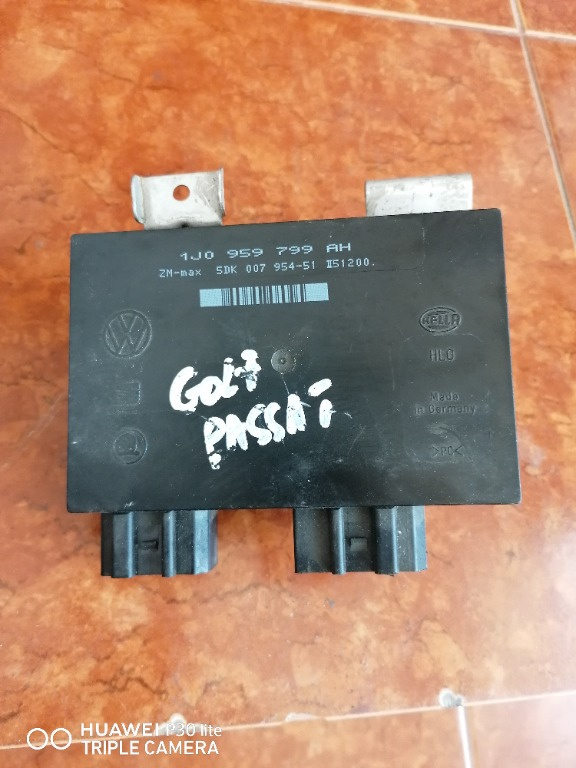 Calculator confort VW Passat B5 an 1996-2000 cod 1J0959799AH