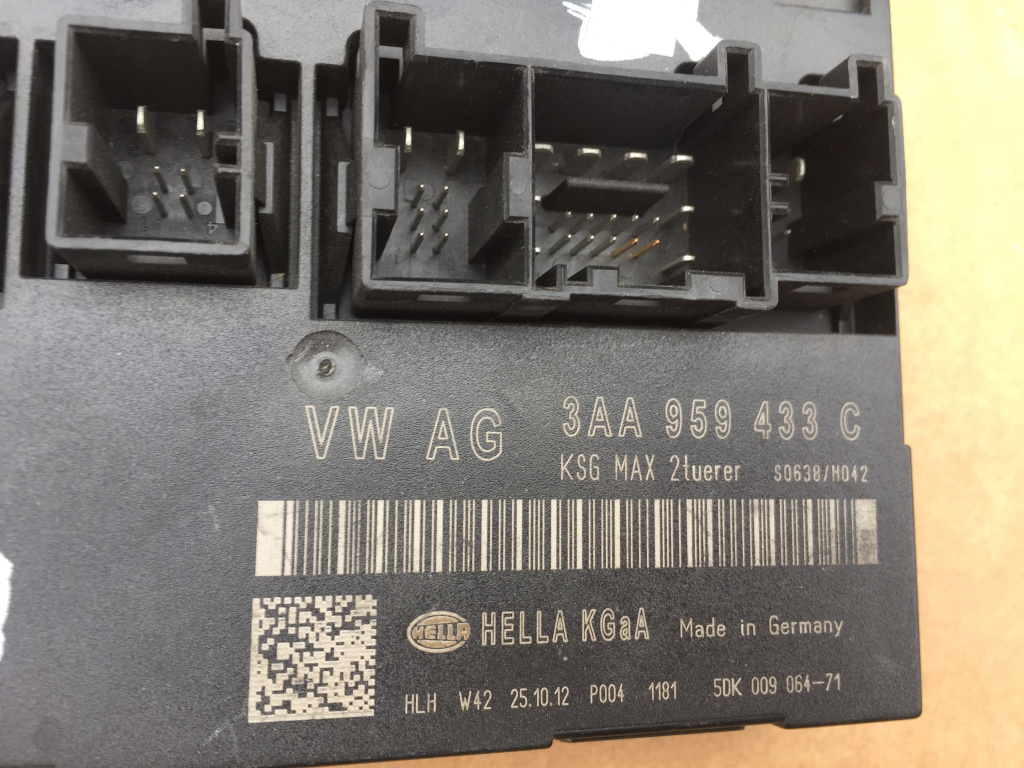 Calculator confort VW Passat CC 3AA95943