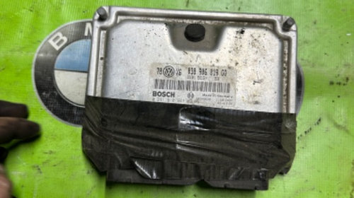 Calculator de motor 038906019GQ Bosch 0281010