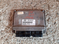 Calculator ECU 2.0 benzina VW Passat B5 cod 06B906033T