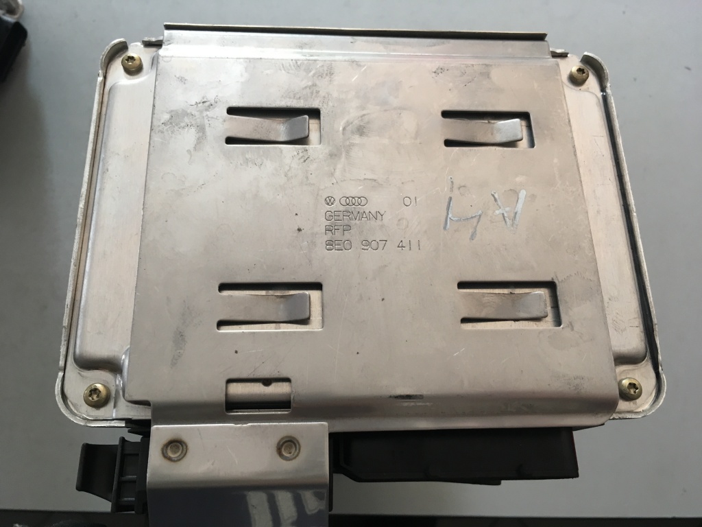 Calculator ECU motor Audi A4 B6 1.9 tdi 101cp cod 