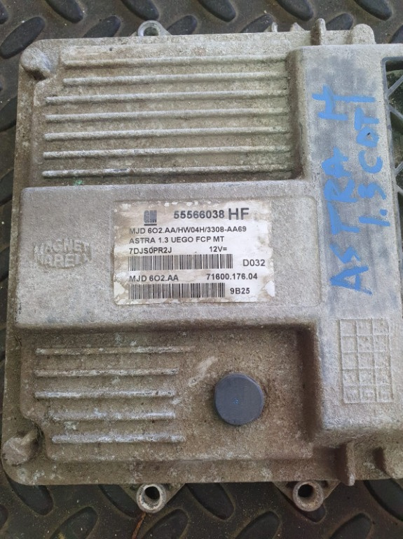 Calculator ecu Opel Astra H 1.3 Cdti Cod 55566038hf