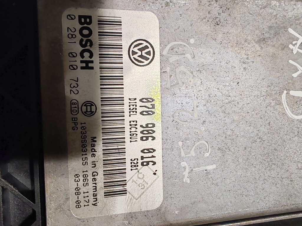 Calculator ECU Vw Transporter 2006 T5 2.