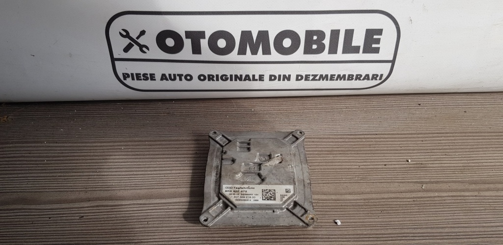 Calculator Far Xenon Audi A4 B8 2008-2012 cod: 8K0