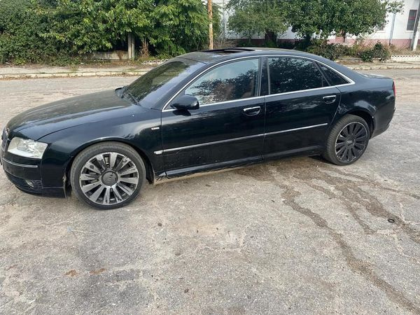 Calculator injectie Audi A8 2005 Hatchba