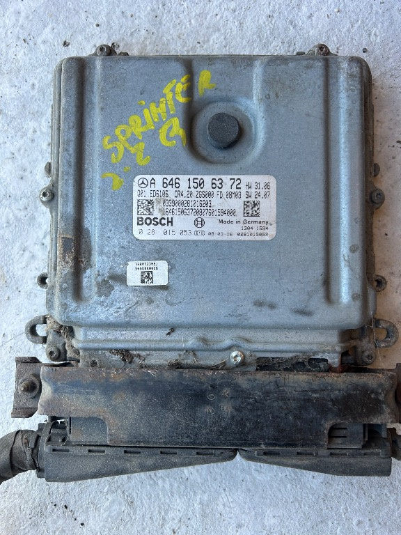 Calculator injectie Mercedes Sprinter 2.2 CDI cod ECU A6461506372 , 0281015053