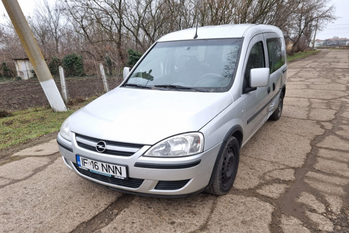 Calculator injectie Opel Combo C 2009 minivan 1.3 diesel