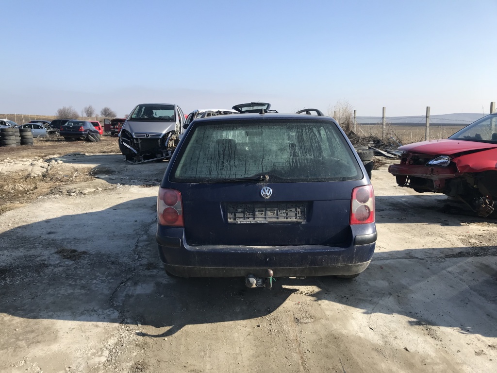 Calculator injectie VW Passat B5 2002 co