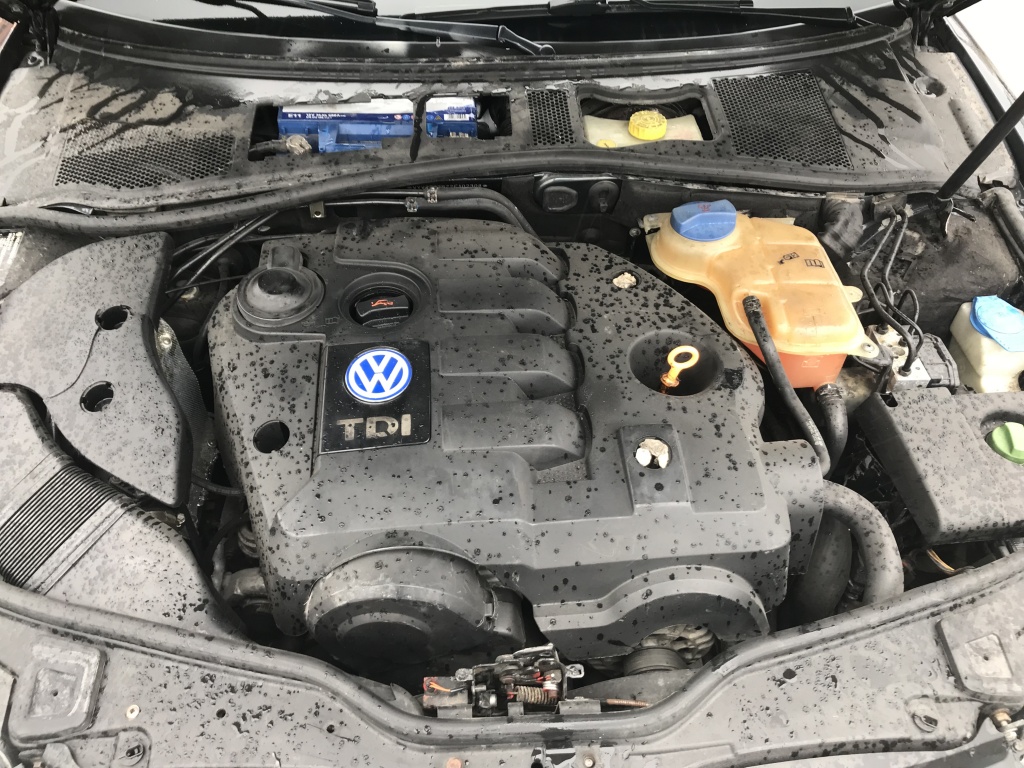 Calculator injectie VW Passat B5 2002 co
