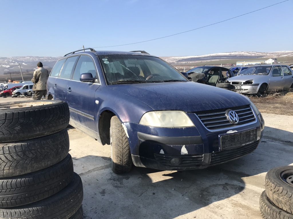 Calculator injectie VW Passat B5 2002 co