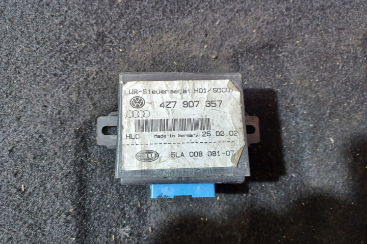 Calculator lumini 4Z7907357 4Z7907357 Au