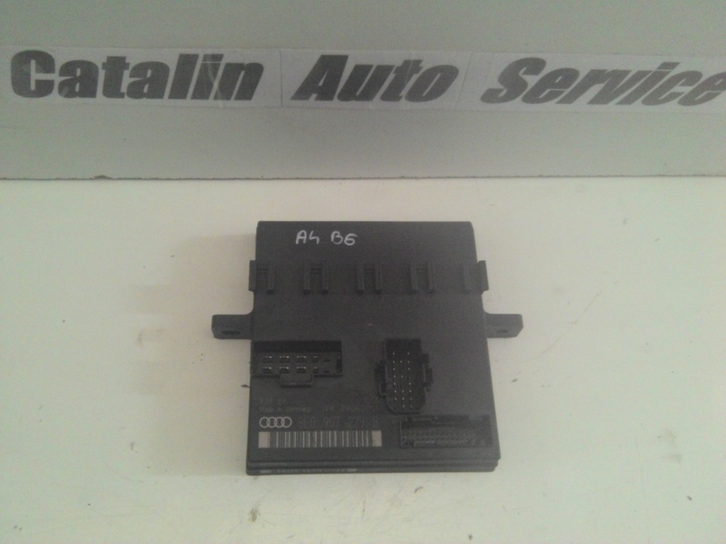 Calculator lumini Audi A4 B6 Cod 8E0907279B