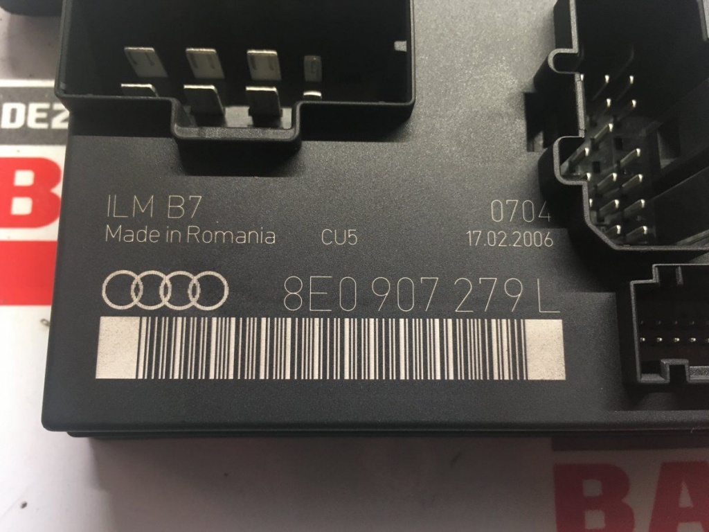Calculator lumini Audi A4 B7 cod: 8e0907