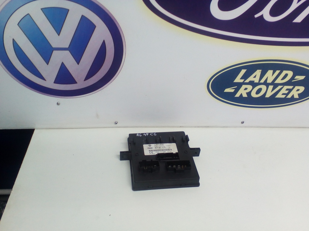 Calculator lumini Audi A6 4F C6 Cod 4F0907279