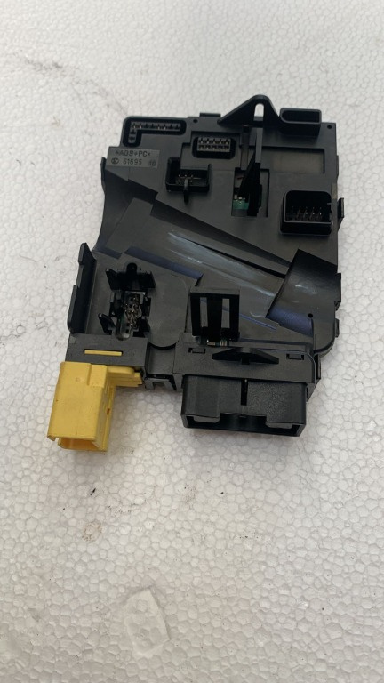 Calculator modul coloana volan VW Jetta 