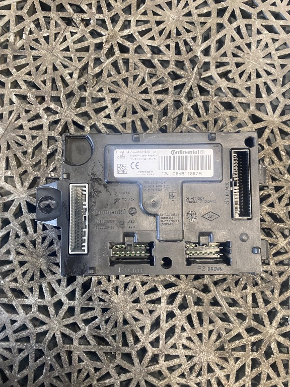 Calculator modul confort Renault Clio 4 an 2013 - 