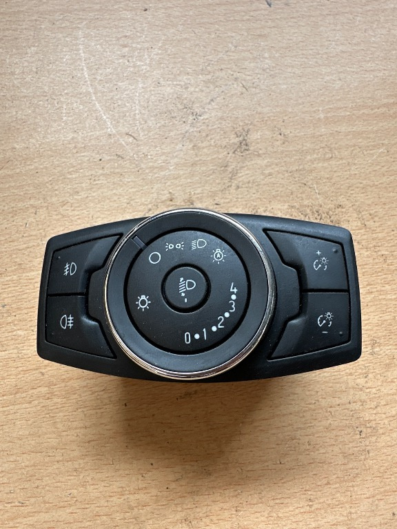 Calculator modul control bloc lumini DG9T-13D061-HCW CD Ford Mondeo 5 2016 2.0tdci Automat Hatchback