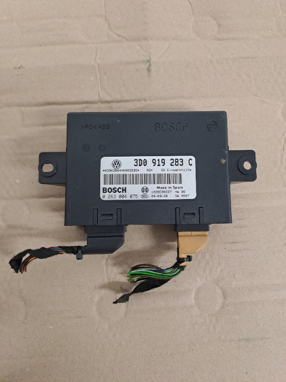 Calculator modul senzori parcare VW Phaeton an 2002-2008 cod 3D0919283C