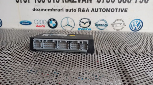 Calculator Modul Suspensie Audi A8 4H D4 An 2010-2011-2012-2013-2014-2015-2016-2017 Cod 4H0907533C Dezmembrez Audi A8 4H D4 Volan Stanga 3.0 Tdi Quattro Motor CDT Cutie MXU - Dezmembrari Arad