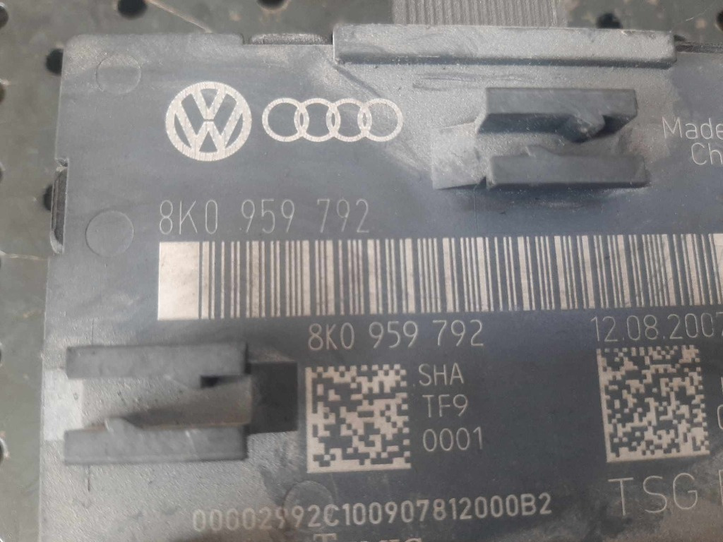 Calculator modul usa dreapta fata audi a