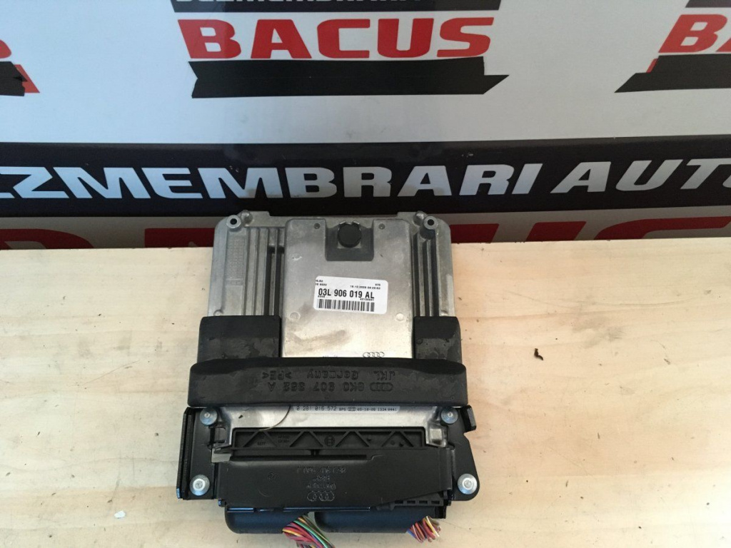 Calculator motor Audi A4 , A5 , AUDI A6 Q5 2.0 tdi cod 03L906019AL
