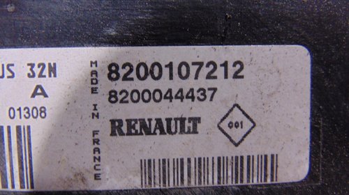 Calculator motor cu codul 8200107212 pentru Dacia Super nova / Renault Clio