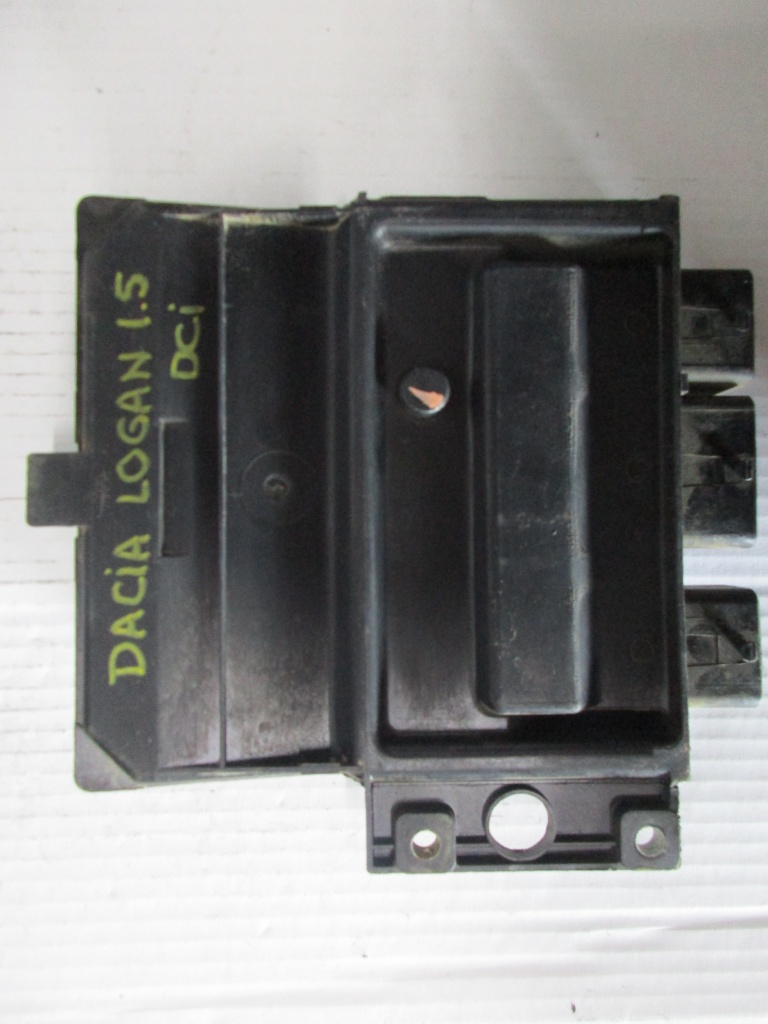 CALCULATOR MOTOR DACIA LOGAN 1.5 dci COD- 8200513113 8200593576 R0410B035D (81226D)