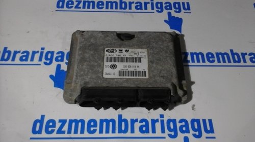 Calculator motor ecm ecu Volkswagen Golf Iv (