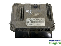 Calculator motor ECU 03G906021PM 0281014061 Volkswagen VW Golf 5 [2003 - 2009] Hatchback 5-usi 1.9 TDI 6MT (105 hp) Cod motor BXE Cod cutie JYJ Cod culoare LY3D