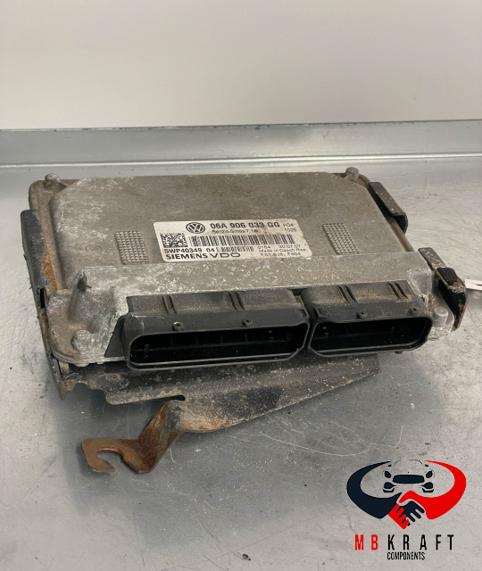 Calculator motor / ECU 06A906033GG 06A 906 033 GG Volkswagen VW Golf 5 [2003 - 2009] Variant wagon