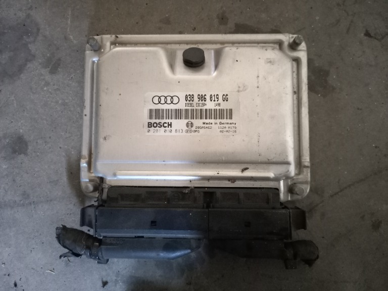 Calculator Motor ECU Audi A4 B6 (8E) 2000 - 2004 C