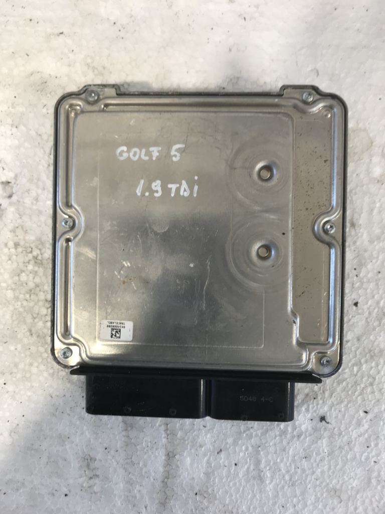 Calculator motor (ECU) audi a4 b7 2.0 td