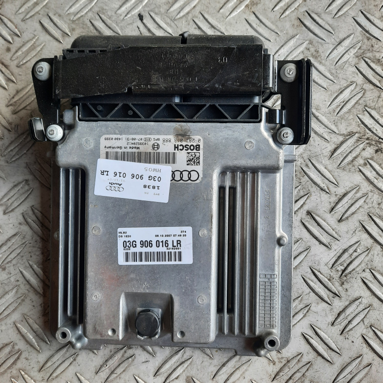 Calculator motor ECU Audi A4 B7 2.0tdi, 140cp, cod 03G906016LR [VAG]