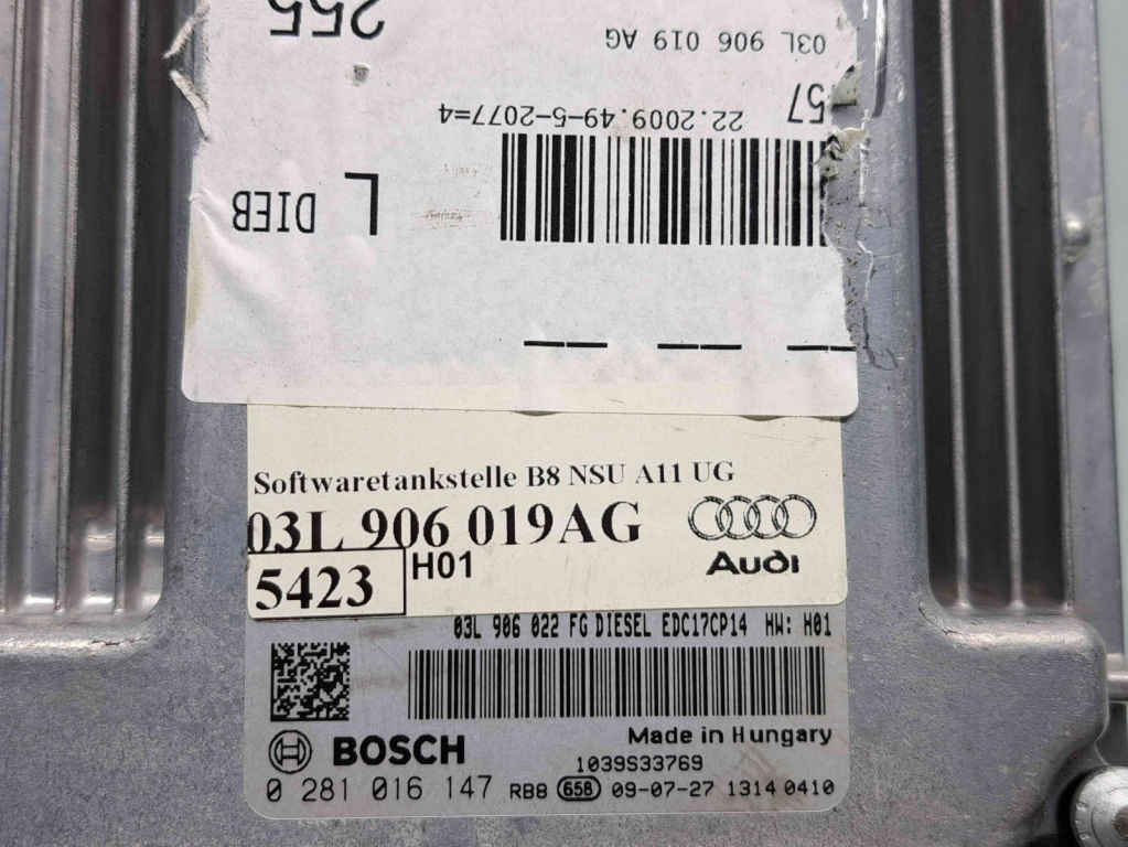 Calculator motor ECU Audi A6 (4F2, C6) [Fabr 2004-
