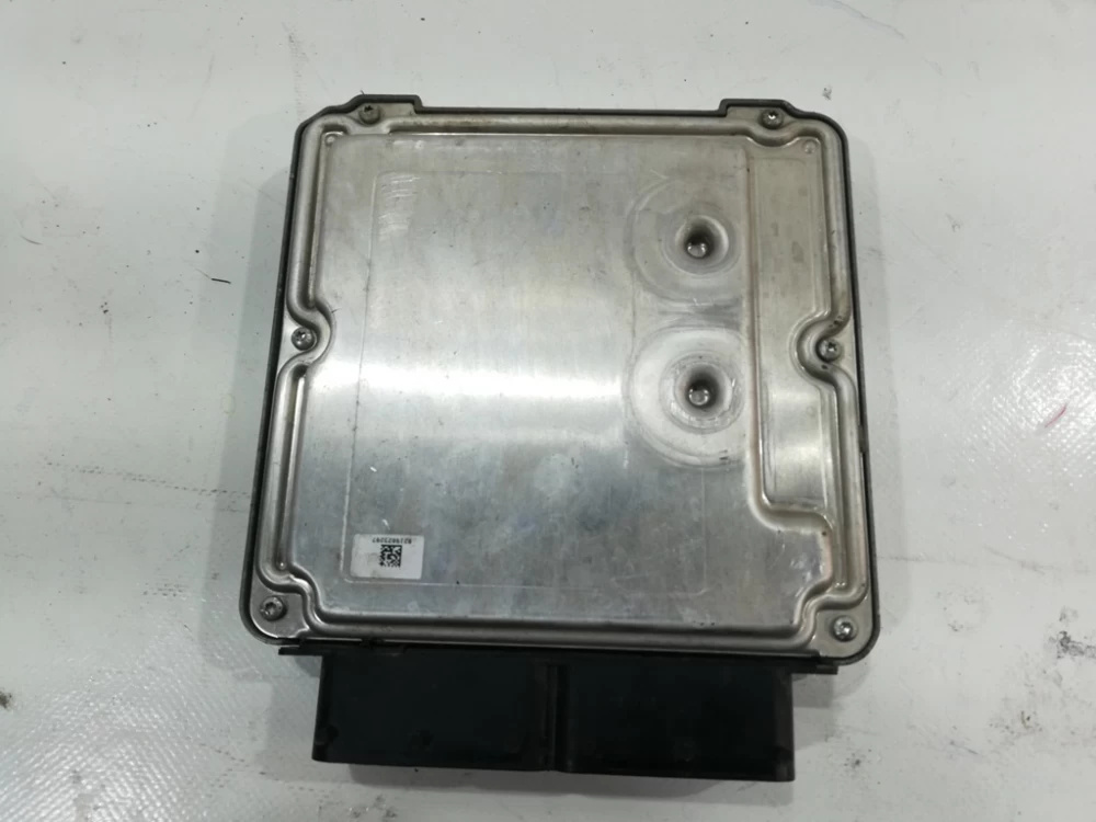 Calculator motor ECU Audi / A6 / A4 / A5